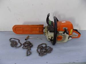 lot 47 image: Stihl Chain Saw MS290