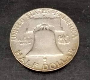 lot 27 image: 1957-D FRANKLIN HALF DOLLAR