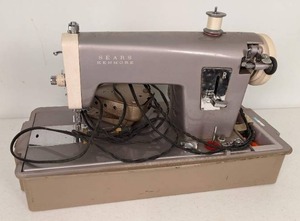 lot 65 image: Vintage Sears Kenmore Sewing Machine