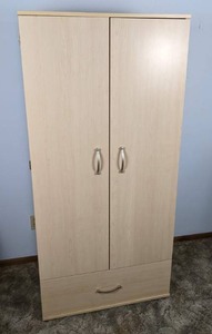 lot 12 image: Large Wardrobe Storage Cabinet