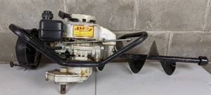 lot 18 image: Jiffy Ice Auger Model 30