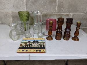 lot 98 image: Assortment of Glass Vases, Candle Stick Holders and More