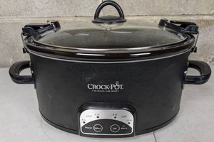 lot 108 image: Crock Pot 6 Qt. with Removable Insert
