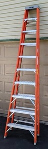 lot 51 image: Keller Extra Heavy Duty 10 Ladder