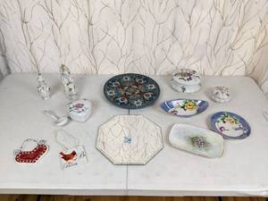 lot 162 image: Collection of Wall and Table Decoration Irice Products, Noritake, Plates, Figures, Octagon Mirror, Dishes and More