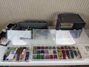 lot 122 image: Beaders Paradise, Collection of Crafting Beads, Bead Craft Storage and Jewelry Making Supplies