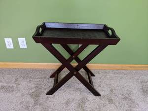 lot 215 image: 2-Piece Bedside Tray with Handles