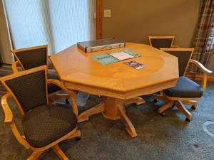 lot 2 image: Stunning 2 in 1 Complete Poker Set Table, (4) Chairs, & Poker Chip Set