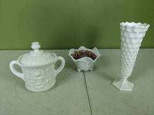 lot 219 image: Collection of (3) White Glass Jar, Bowl and Vase