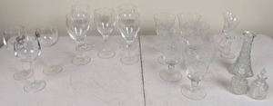 lot 153 image: 20-Piece Glassware Collection Wine Glasses, Aperitif Glasses, Vase, Decanters