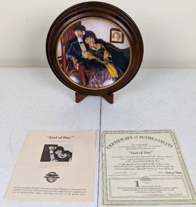 lot 162 image: Collectors Plate & Stand Norman Rockwell End of Day