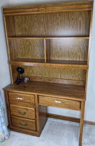 lot 56 image: Nice Wooden Desk with Top Storage Hutch