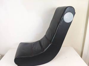 lot 61 image: V Rocker-eS Gaming Chair Rocker