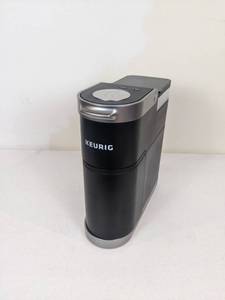 lot 99 image: New Keurig K-Mini Plus