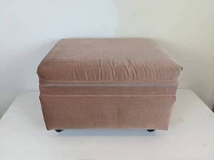 lot 97 image: Brown Storage Ottoman