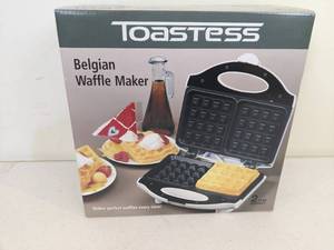 lot 109 image: Toastess Belgian Waffle Maker New in Box
