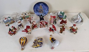 lot 120 image: Christmas Decorations with Figurines, Plate, and Ornaments