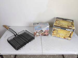 lot 219 image: Collection of Kitchen Accessories Duralex 18-Piece Punch Set, Proctor Silex Super Shooter Plus and a Grilling Basket