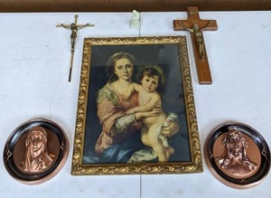 lot 223 image: Religious Decor Lot Our Lady and a Child, Vintage Copper Jesus and Virgin Mary Wall Plaque, Jesus on the Cross Wall Hangings and More