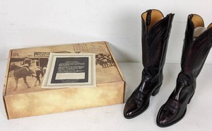 lot 31 image: Stunning Lucchese Black Cherry Goat Skin Boots Mens Size 7