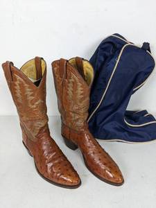 lot 100 image: Justin Ostrich Cowboy Boots with Storage Bag Mens Size 10.5B