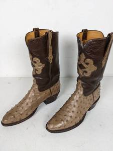 lot 104 image: Lucchese Classics Handmade Ostrich Cowboy Boots Mens Size 10.5B
