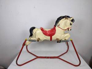 lot 52 image: Vintage Delphos Hi-Prancer