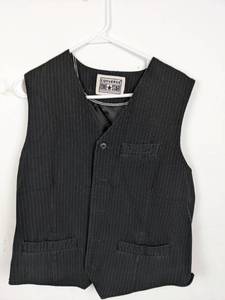lot 291 image: Mens Converse One-Star Striped Vest