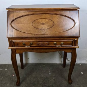 lot 12 image: Stunning Vintage Ornate Real Wood Secretary Desk