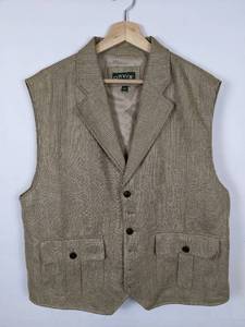 lot 307 image: Orvis 100% Silk Vest, Beige, XL
