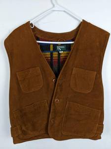 lot 318 image: Hammacher Schlemmer Leather Vest, Size M