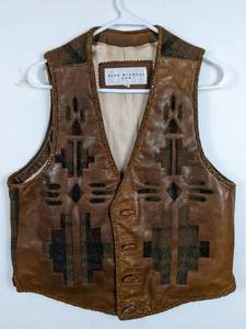 lot 315 image: Alan Michael Western Aztec Leather Vest, M