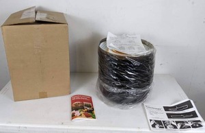 lot 33 image: New Ronco Food Dehydrator
