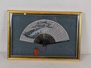 lot 337 image: Chinese Vintage Style Handheld Fan Framed Art