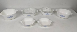 lot 118 image: Collection of (6) Corning Ware Dishes 1QT, 1 12 QT, 1 34 QT, Petite Pan and More