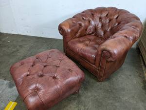 lot 10 image: Unique Brown Cigar Lounge-Style Armchair with Matching Ottoman