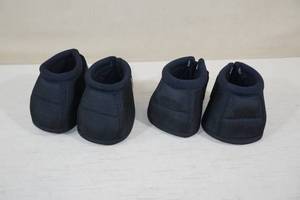 lot 44 image: Professionals Choice Nylon Bell Boots