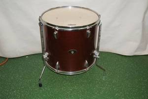 lot 87 image: Tama Imperialstar Floor Tom Drum - 16 x 14