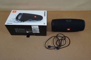 lot 88 image: JBL Charge 4 Bluetooth Speaker