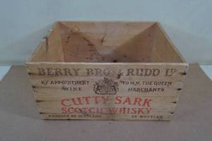 lot 129 image: Berry Bros & Rudd Cutty Sark Scotch Whisky Wood Crate