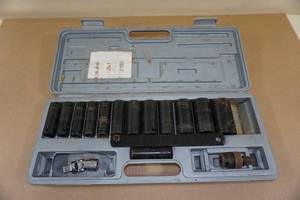 lot 210 image: Impact Sockets in Case