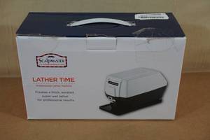 lot 32 image: Scalpmaster Lather Time Professional Lather Machine