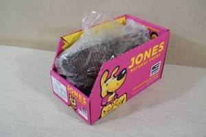 lot 58 image: Jones Woofers Beef Pattie Dog Treats