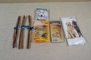 lot 62 image: Assorted Dog Treats and Supplies