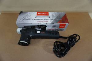 lot 137 image: Maxshine 550w Mini Long Throw Dual Action Polisher