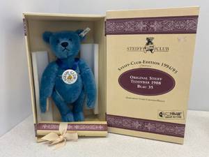 lot 40 image: Original Steiff Teddy Bear 1908 Blue 35 Replica Steiff Club Edition 199495 With Certificate NIB