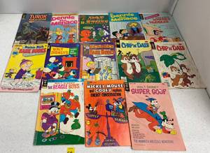 lot 54 image: Vintage Comics