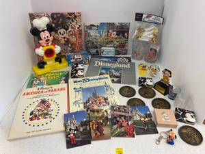 lot 72 image: Disney Items