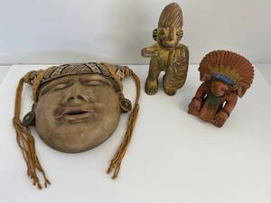 lot 82 image: Clay Peruvian Mask And Statues