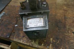 lot 12 image: JB Industries Model OV-50 Vacuum Pump
